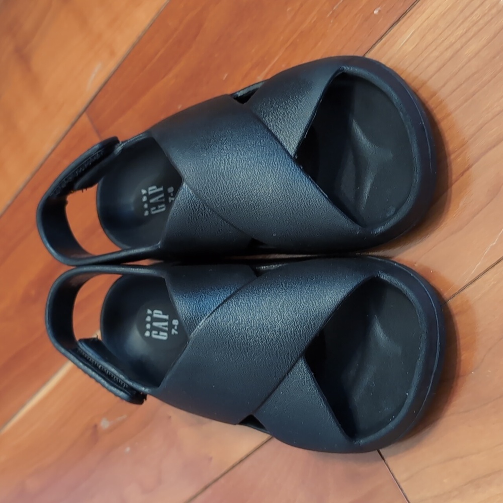 Pool Slides Baby Gap size 7-8
